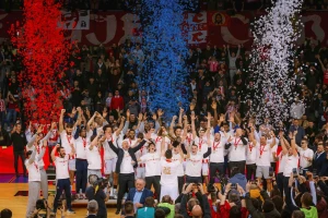 “Žućkova levica” stavljena u vitrine, a sada kreću Zvezdina “finala”